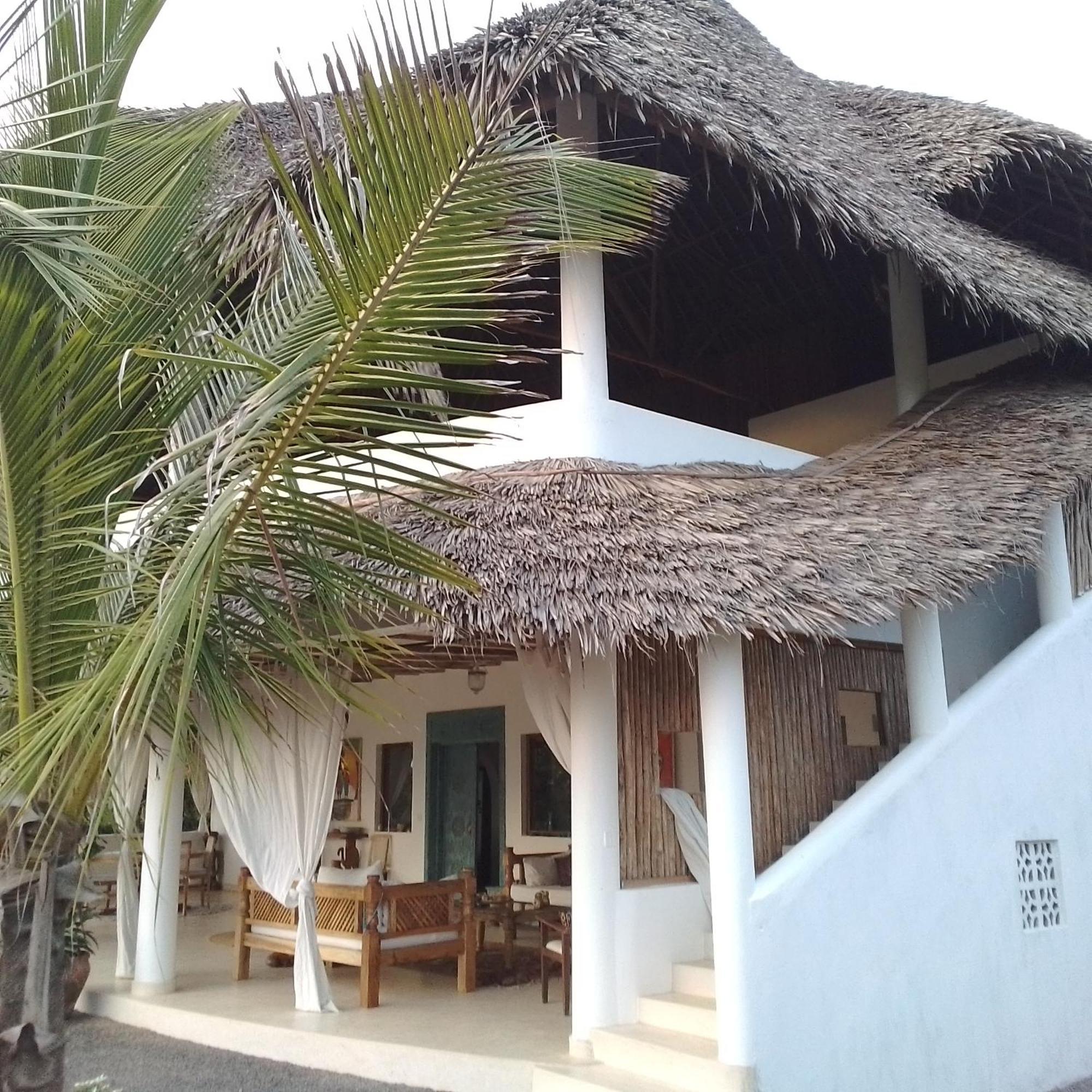 Shira House Bed & Breakfast Watamu Exterior foto